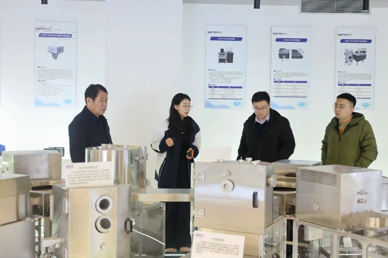 商丘市城市建设投资集团有限公司党委副书记、总经理齐杰一行莅临雷神研究院调研指导